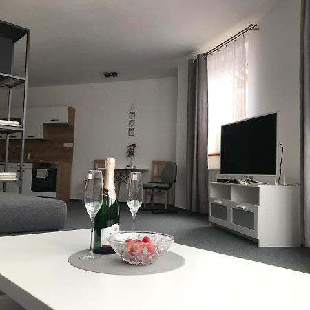 My Mara Maja Apartman C 4 Bešeňová Eksteriør billede
