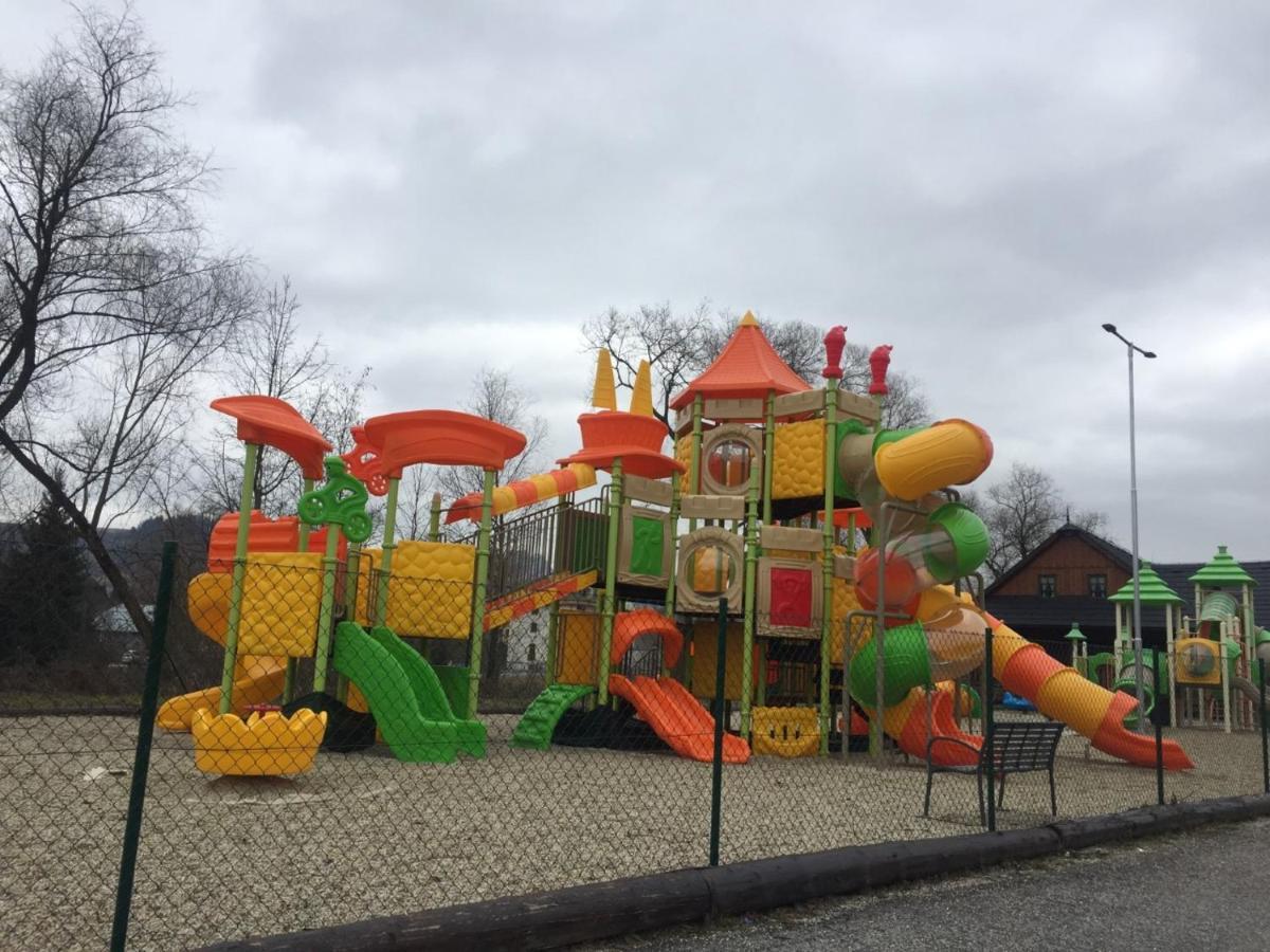 My Mara Maja Apartman C 4 Bešeňová Eksteriør billede