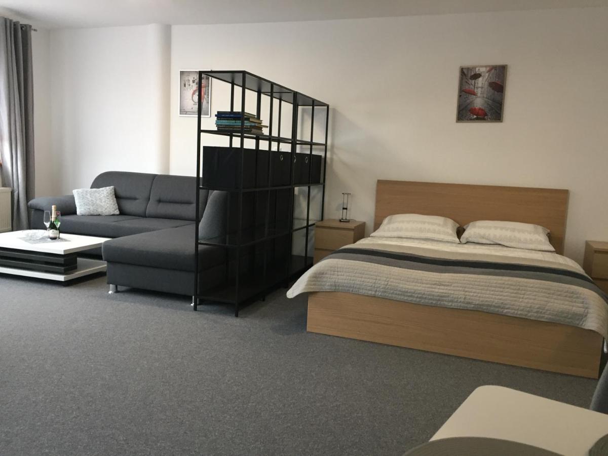 My Mara Maja Apartman C 4 Bešeňová Eksteriør billede